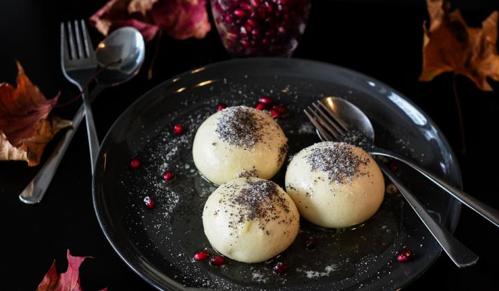 Jak připravit tvarohové švestkové knedlíky | recept Jak připravit tvarohové švestkové knedlíky | recept