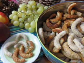 Jak upéct rohlíčky z jedlých kaštanů | recept na vánoční cukroví Jak upéct rohlíčky z jedlých kaštanů | recept na vánoční cukroví