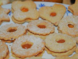 Jak upéct zdravější linecké cukroví | recept na vánoční cukroví Jak upéct zdravější linecké cukroví | recept na vánoční cukroví